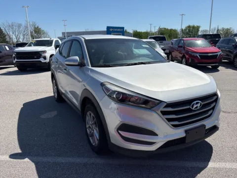 Another view of 2018 Hyundai Tucson SE for sale in Michigan City, IN at Graff Chevrolet GMC of Michigan City