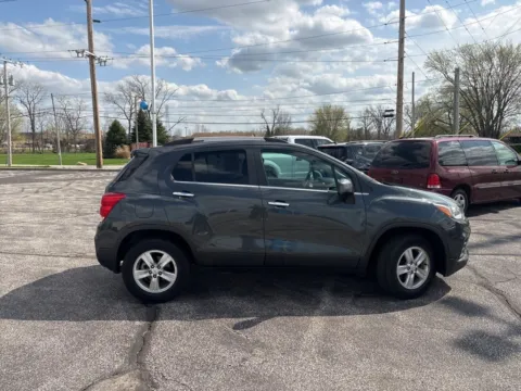 More photos of 2018 Chevrolet Trax LT at Graff Chevrolet GMC of Michigan City, IN