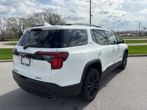 Another view of 2023 GMC Acadia SLT for sale in Michigan City, IN at Graff Chevrolet GMC of Michigan City