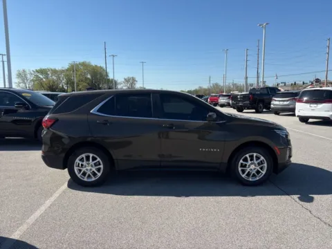 More photos of 2023 Chevrolet Equinox LT at Graff Chevrolet GMC of Michigan City, IN