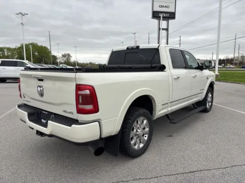 More photos of 2020 Ram 3500 Limited at Graff Chevrolet GMC of Michigan City, IN