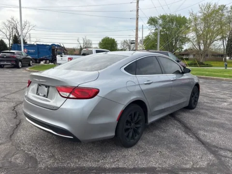 More photos of 2015 Chrysler 200 C at Graff Chevrolet GMC of Michigan City, IN