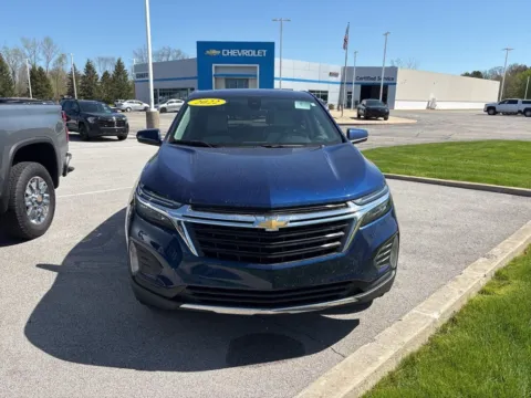 Photos of 2022 Chevrolet Equinox LT for sale in Michigan City, IN at Graff Chevrolet GMC of Michigan City