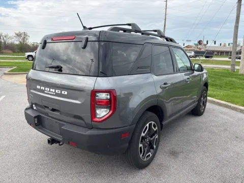 More photos of 2022 Ford Bronco Sport Outer Banks at Graff Chevrolet GMC of Michigan City, IN