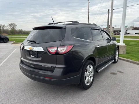 More photos of 2016 Chevrolet Traverse LT at Graff Chevrolet GMC of Michigan City, IN
