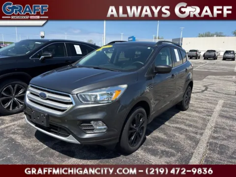 Gray 2018 Ford Escape SE for sale in Michigan City, IN