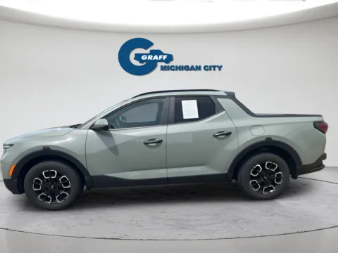Photos of 2022 Hyundai Santa Cruz SEL for sale in Michigan City, IN at Graff Chevrolet GMC of Michigan City