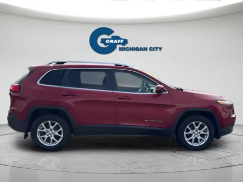 More photos of 2016 Jeep Cherokee Latitude at Graff Chevrolet GMC of Michigan City, IN