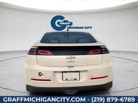 More photos of 2013 Chevrolet Volt at Graff Chevrolet GMC of Michigan City, IN