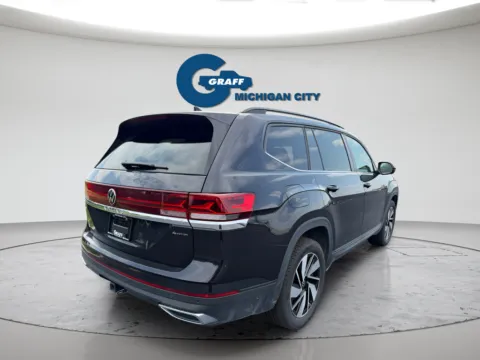 More photos of 2026 Volkswagen Atlas 2.0T SE w/Technology at Graff Chevrolet GMC of Michigan City, IN