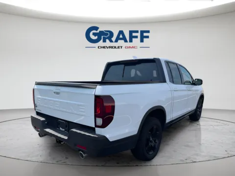 More photos of 2025 Honda Ridgeline Black Edition at Graff Chevrolet GMC of Michigan City, IN