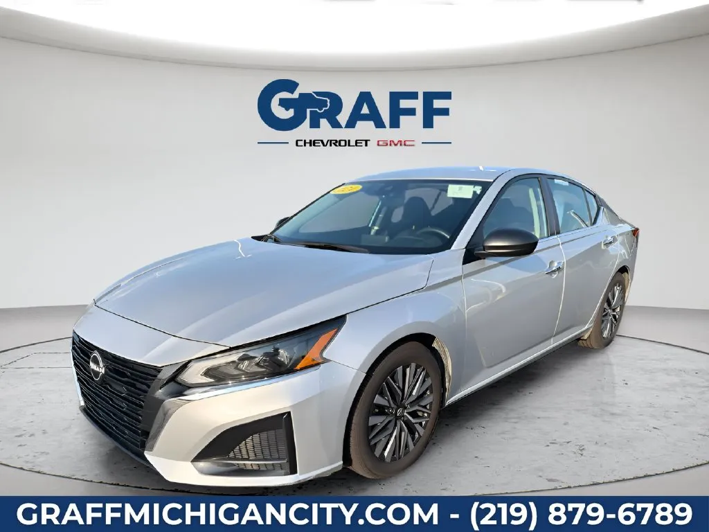 Silver 2024 Nissan Altima 2.5 SV for sale in Michigan City, IN