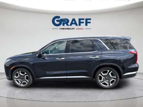 Photos of 2024 Hyundai Palisade Limited for sale in Michigan City, IN at Graff Chevrolet GMC of Michigan City