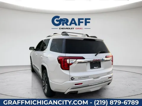 More photos of 2020 GMC Acadia Denali at Graff Chevrolet GMC of Michigan City, IN
