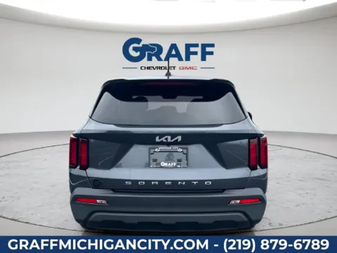 More photos of 2022 Kia Sorento LX at Graff Chevrolet GMC of Michigan City, IN