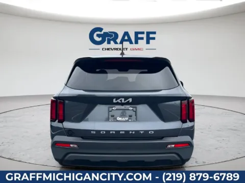 More photos of 2022 Kia Sorento LX at Graff Chevrolet GMC of Michigan City, IN