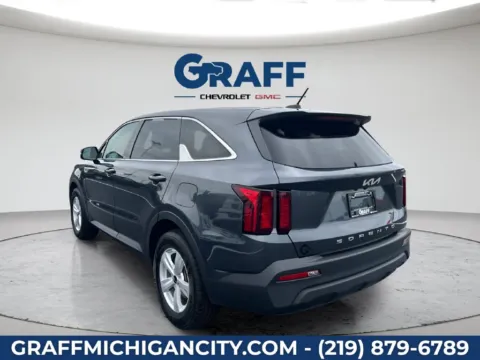 Another view of 2022 Kia Sorento LX for sale in Michigan City, IN at Graff Chevrolet GMC of Michigan City
