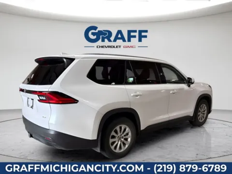 More photos of 2024 Toyota Grand Highlander XLE at Graff Chevrolet GMC of Michigan City, IN