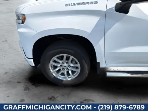 More photos of 2020 Chevrolet Silverado 1500 RST at Graff Chevrolet GMC of Michigan City, IN