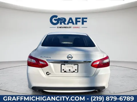 More photos of 2017 Nissan Altima 2.5 S at Graff Chevrolet GMC of Michigan City, IN