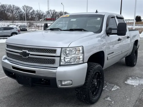 More photos of 2011 Chevrolet Silverado 1500 LT at Graff Chevrolet of Chesterton, IN