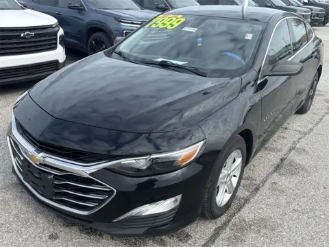 More photos of 2019 Chevrolet Malibu LS at Graff Chevrolet of Chesterton, IN