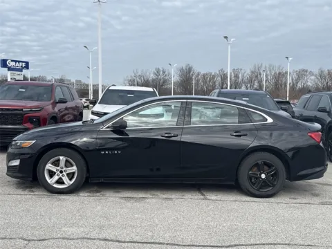More photos of 2019 Chevrolet Malibu LS at Graff Chevrolet of Chesterton, IN