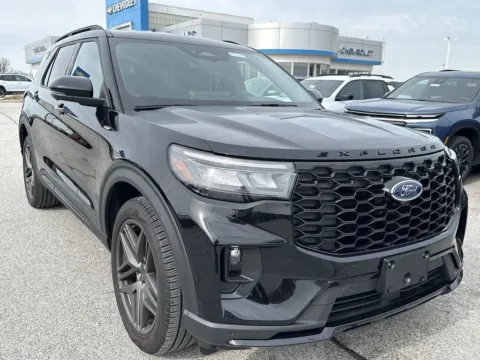 Photos of 2025 Ford Explorer ST-Line for sale in Burns Harbor, IN at Graff Chevrolet of Chesterton