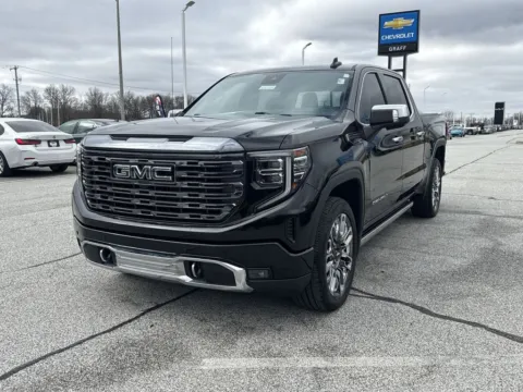 Black 2024 GMC Sierra 1500 Denali Ultimate for sale in Burns Harbor, IN