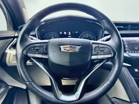 Another view of 2023 Cadillac XT6 Premium Luxury for sale in Burns Harbor, IN at Graff Chevrolet of Chesterton