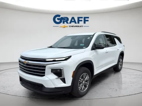 White 2025 Chevrolet Traverse LT for sale in Burns Harbor, IN