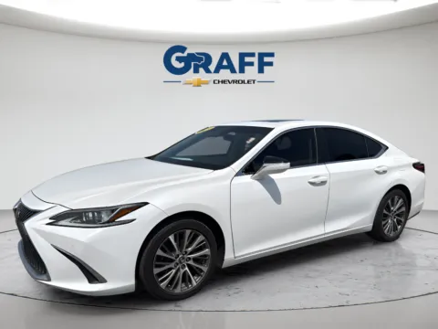 Photos of 2019 Lexus ES 350 for sale in Burns Harbor, IN at Graff Chevrolet of Chesterton