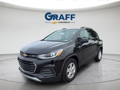 Black 2021 Chevrolet Trax LT for sale in Burns Harbor, IN