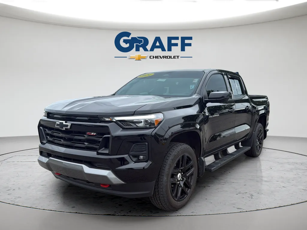 Black 2024 Chevrolet Colorado Z71 for sale in Burns Harbor, IN
