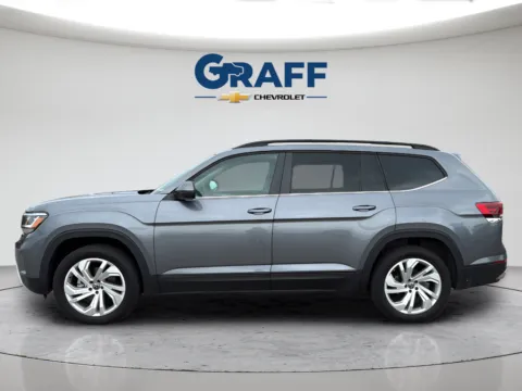 Another view of 2023 Volkswagen Atlas 3.6L V6 SE w/Technology for sale in Burns Harbor, IN at Graff Chevrolet of Chesterton