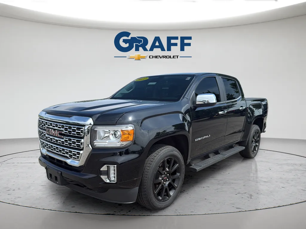 Black 2022 GMC Canyon Denali for sale in Burns Harbor, IN