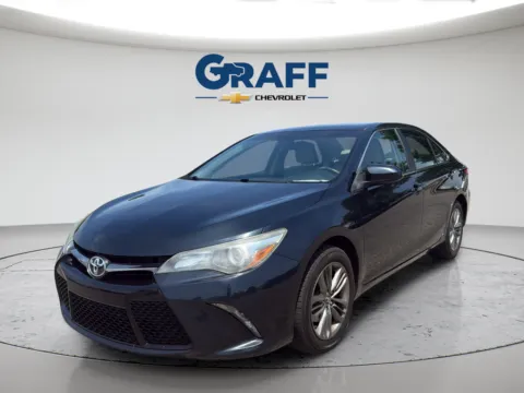 Gray 2015 Toyota Camry SE for sale in Burns Harbor, IN