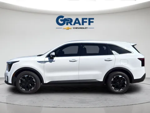 Another view of 2025 Kia Sorento S for sale in Burns Harbor, IN at Graff Chevrolet of Chesterton