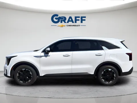 Another view of 2025 Kia Sorento S for sale in Burns Harbor, IN at Graff Chevrolet of Chesterton