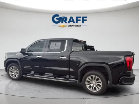 More photos of 2023 GMC Sierra 1500 Denali at Graff Chevrolet of Chesterton, IN