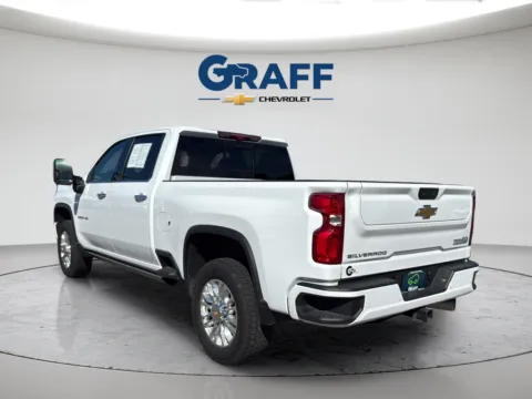 More photos of 2023 Chevrolet Silverado 2500HD High Country at Graff Chevrolet of Chesterton, IN