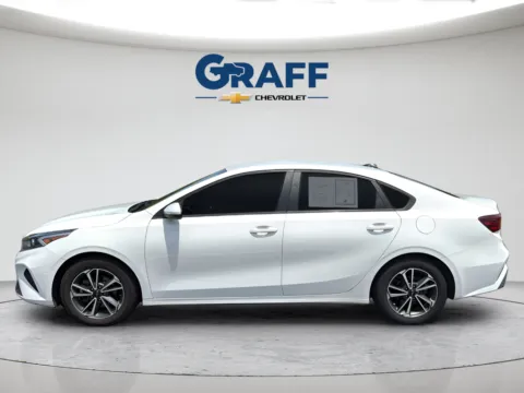 Another view of 2022 Kia Forte LXS for sale in Burns Harbor, IN at Graff Chevrolet of Chesterton