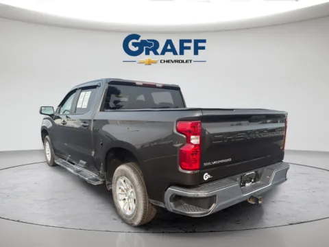 More photos of 2021 Chevrolet Silverado 1500 LT at Graff Chevrolet of Chesterton, IN