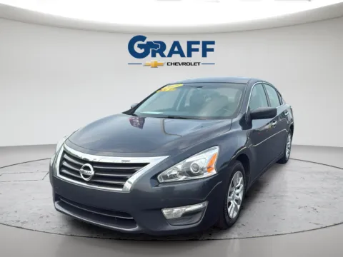 Blue 2015 Nissan Altima 2.5 S for sale in Burns Harbor, IN