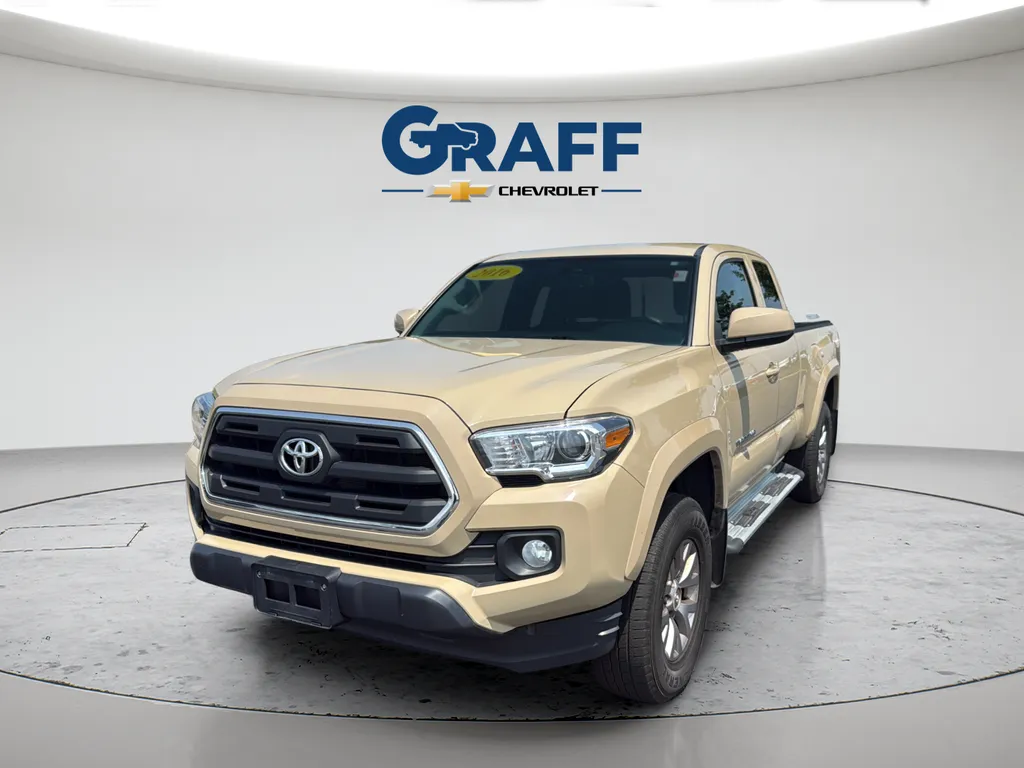 Beige 2016 Toyota Tacoma SR5 for sale in Burns Harbor, IN