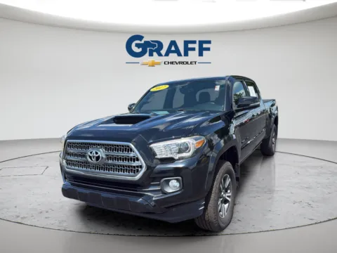 Black 2017 Toyota Tacoma TRD Sport for sale in Burns Harbor, IN