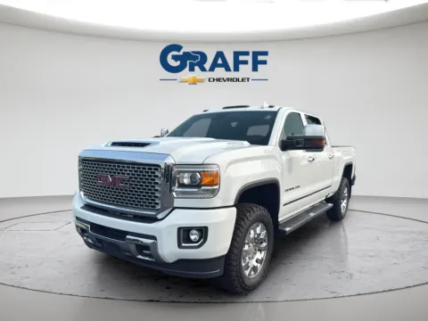 White 2017 GMC Sierra 2500 HD Denali for sale in Burns Harbor, IN