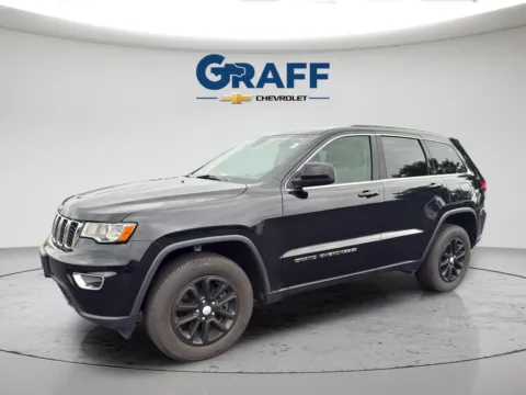 Photos of 2022 Jeep Grand Cherokee WK Laredo E for sale in Burns Harbor, IN at Graff Chevrolet of Chesterton