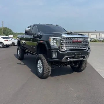 Another view of 2021 GMC Sierra 2500 HD Denali for sale in Burns Harbor, IN at Graff Chevrolet of Chesterton