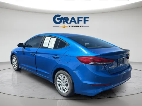 More photos of 2018 Hyundai Elantra SE at Graff Chevrolet of Chesterton, IN